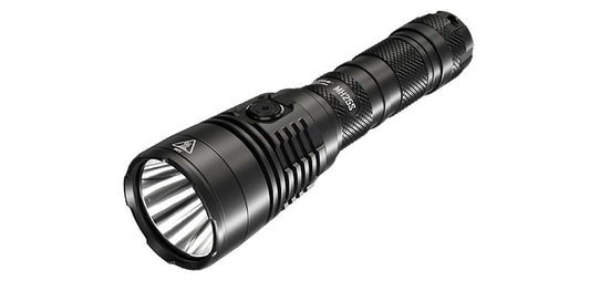 Lampe torche Nitecore 5 intensités 1800 lumens rechargeable