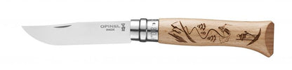 Couteau Opinel n° 8 lame en inox et manche gravé skieur